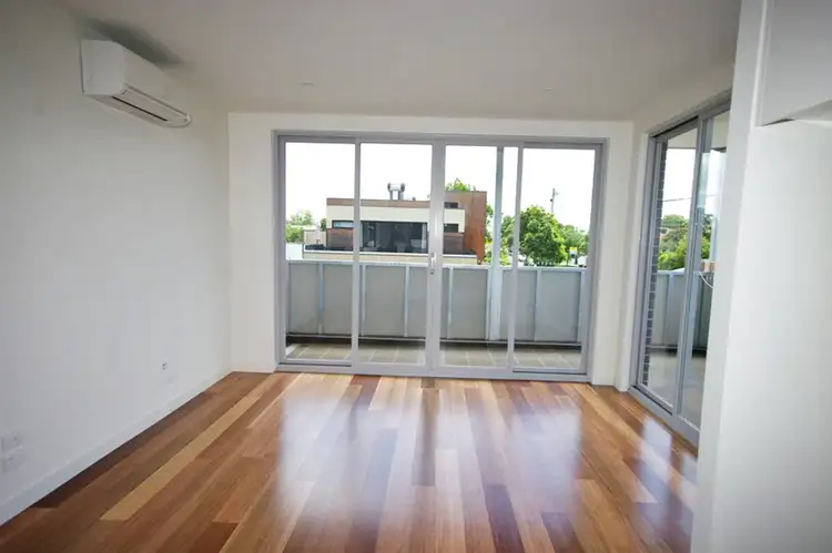 Fourth view of Homely apartment listing, 111/1 Mackie Road, Bentleigh East VIC 3165