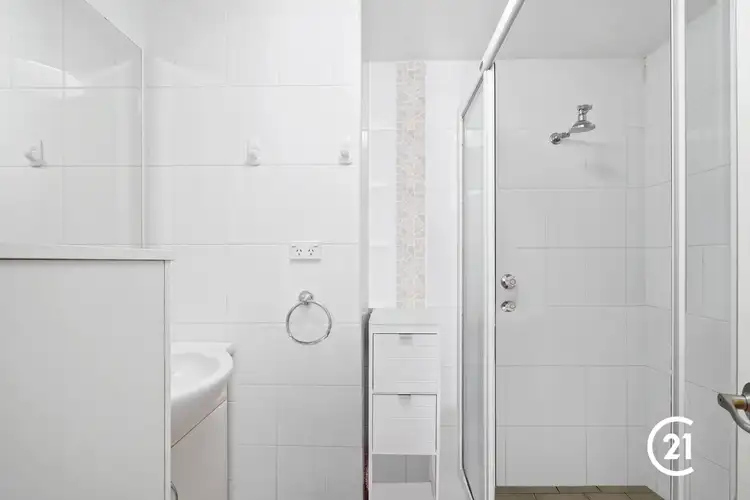 Sixth view of Homely unit listing, 101/18 Dening Street, The Entrance NSW 2261