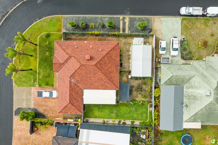 Second view of Homely house listing, 8 Killarney Retreat, Meadow Springs WA 6210
