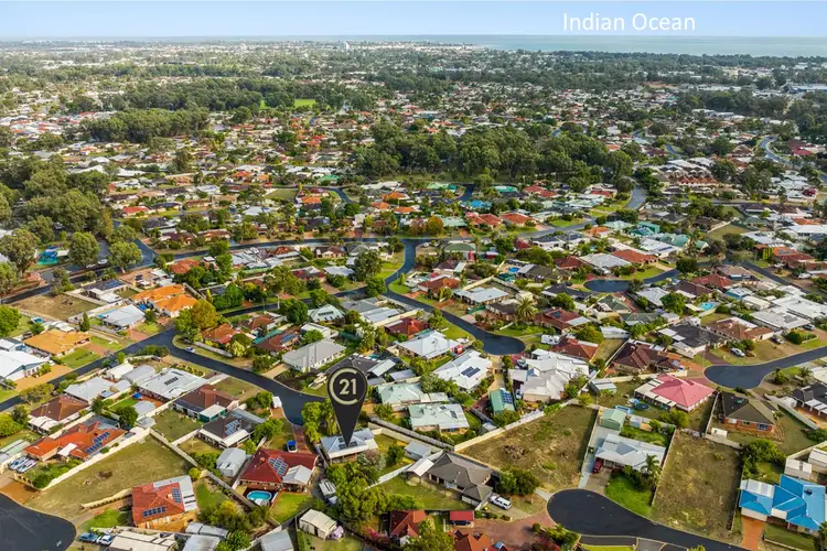 Sixth view of Homely house listing, 6 Winfield Place, Greenfields WA 6210