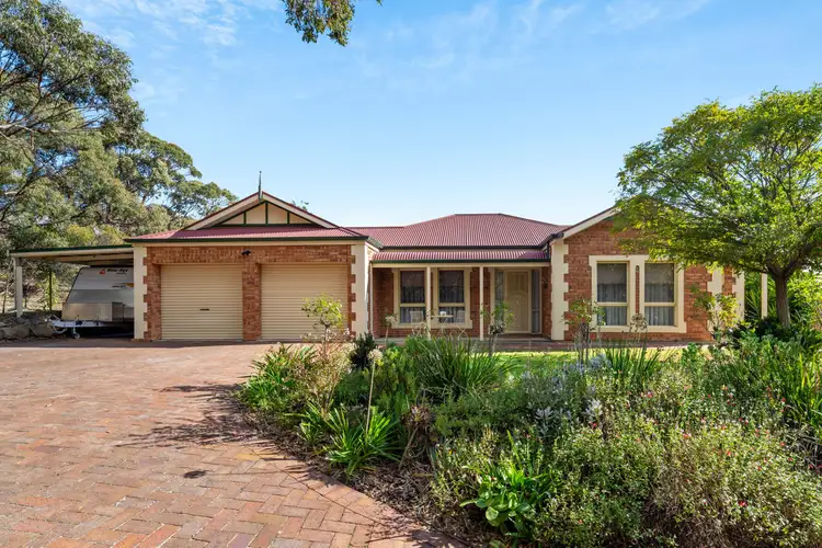 5 Mercedes Court, Happy Valley SA 5159