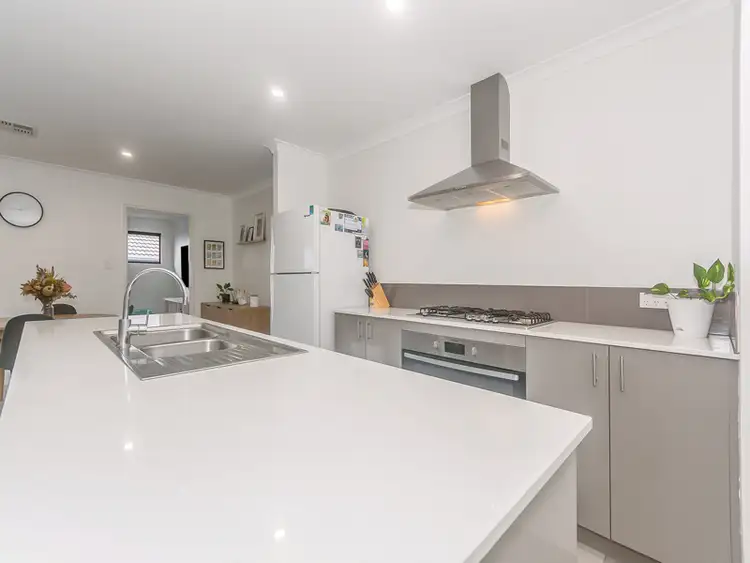 Sixth view of Homely house listing, 13 Turon Court, Baldivis WA 6171