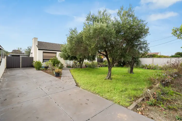 152 Raglan Avenue, South Plympton SA 5038