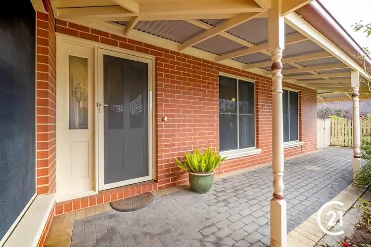 Second view of Homely house listing, 6 Macintyre Crescent, Echuca VIC 3564