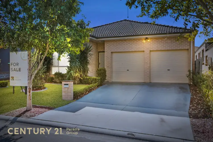 8 Gallina Drive, Spring Farm NSW 2570