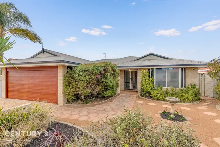 4 Aladdin Court, Huntingdale WA 6110