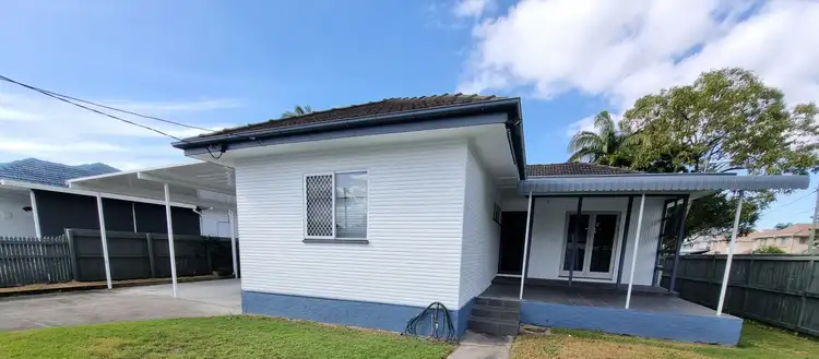 Main view of Homely house listing, 54 Elizabeth Avenue, Clontarf QLD 4019