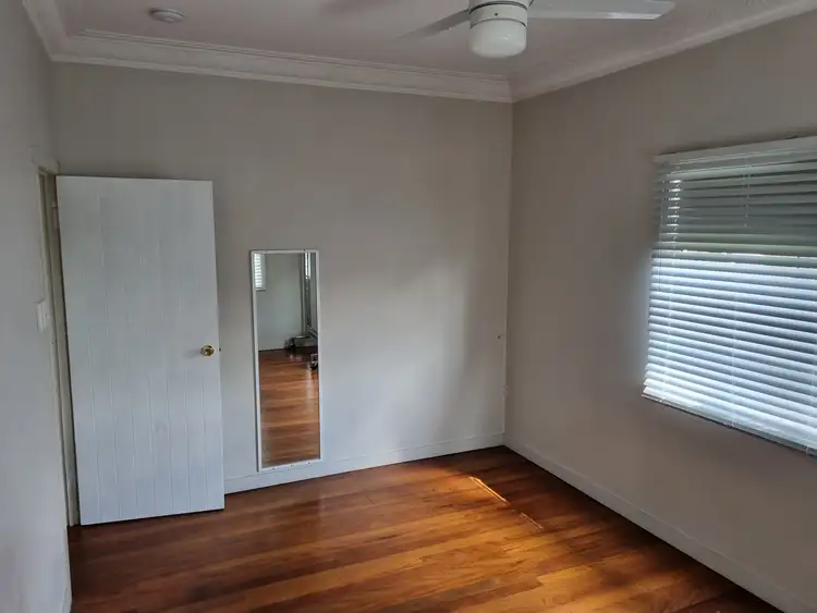 Fifth view of Homely house listing, 54 Elizabeth Avenue, Clontarf QLD 4019