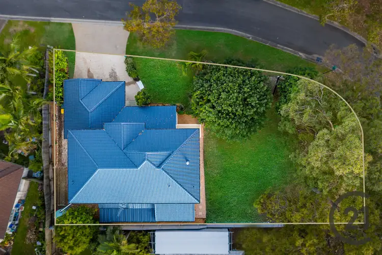 8 Totara Place, Forest Lake QLD 4078