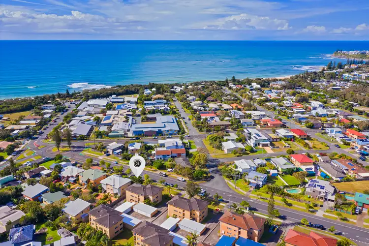 Main view of Homely unit listing, 11/6 Coonowrin Street, Battery Hill QLD 4551