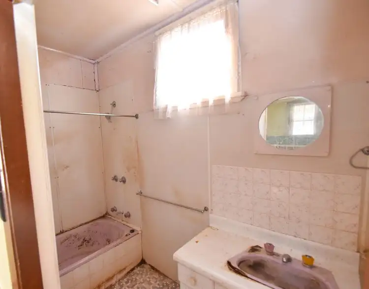 Seventh view of Homely house listing, 626 Blende Street, Broken Hill NSW 2880