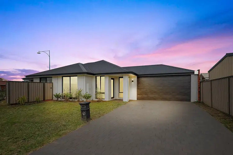 28 Quartz Drive, Australind WA 6233
