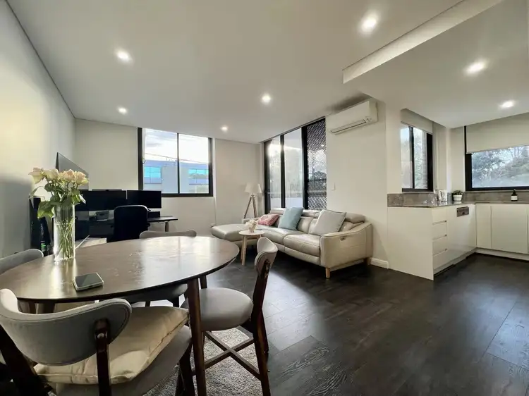 7/21-23 Gladstone Street