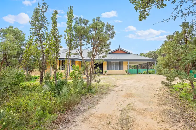 39 Weller Loop, Leschenault WA 6233