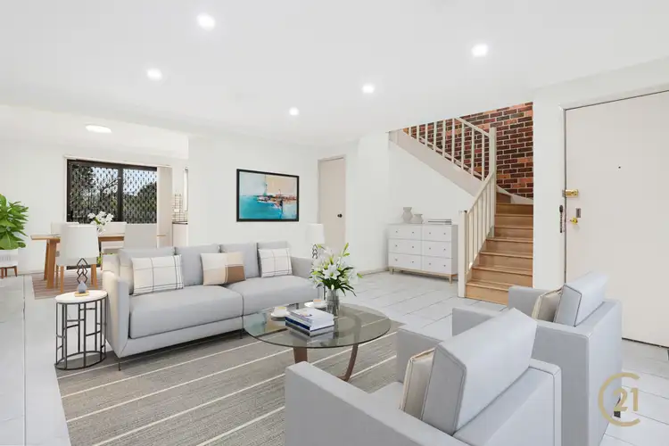 15/6 Jacquinot Place, Glenfield NSW 2167