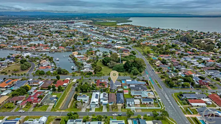 Second view of Homely house listing, 211 Ashmole Road, Newport QLD 4020