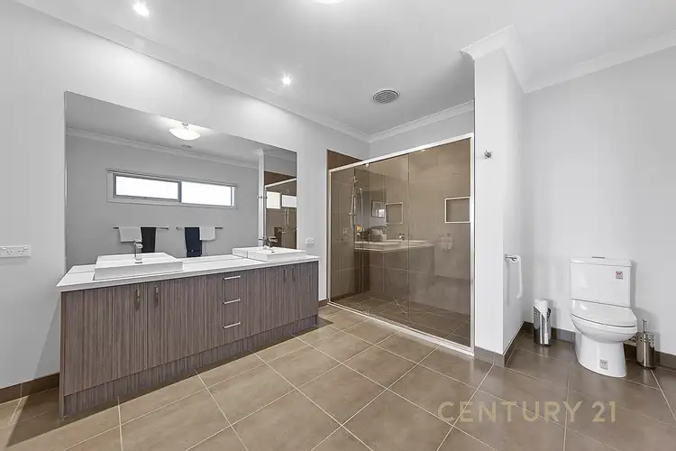 Fifth view of Homely house listing, 16 Cassowary Avenue, Pakenham VIC 3810