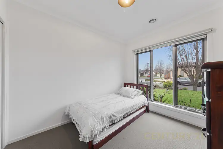 Fifth view of Homely house listing, 7 Westwood Grove, Pakenham VIC 3810
