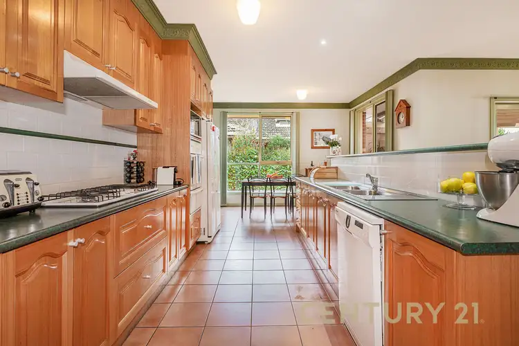Fifth view of Homely house listing, 316 James Cook Drive, Endeavour Hills VIC 3802