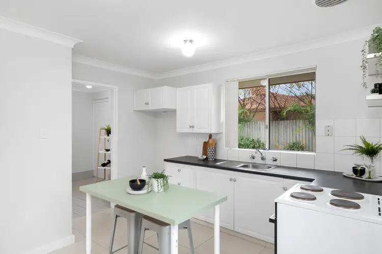 Sixth view of Homely semi-detached listing, 18B Apollo Way, Carlisle WA 6101