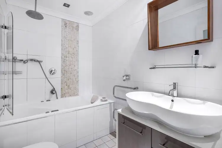 Fifth view of Homely house listing, 29 Hillview Parade, Lurnea NSW 2170