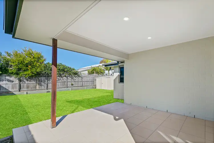 Sixth view of Homely house listing, 8 Tarwhine Place, Mountain Creek QLD 4557