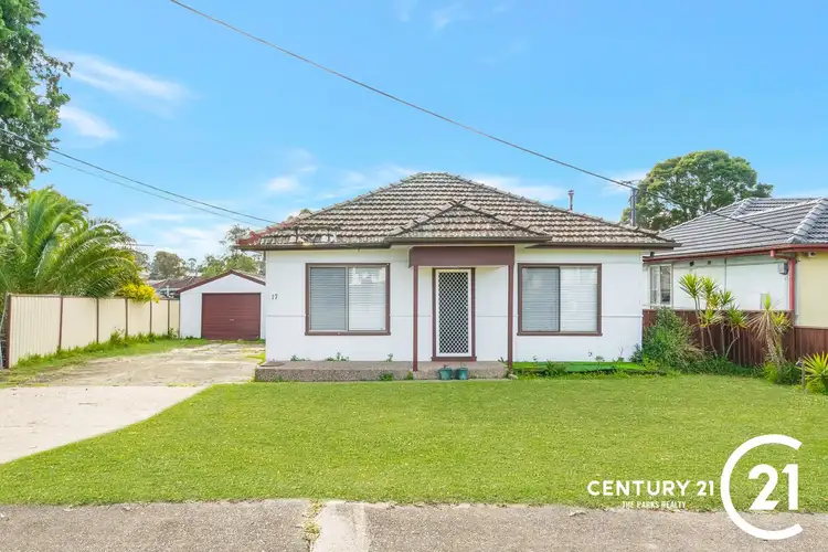 17 Orchard Road, Busby NSW 2168
