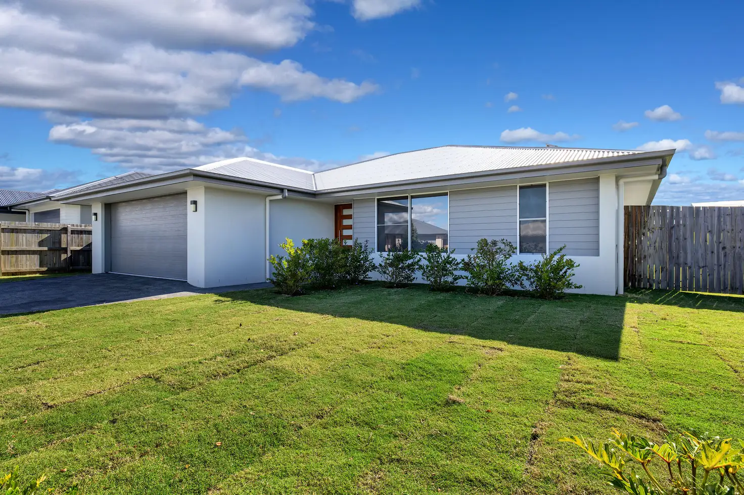 Main view of Homely house listing, 5 Cambridge Circuit, Southside QLD 4570