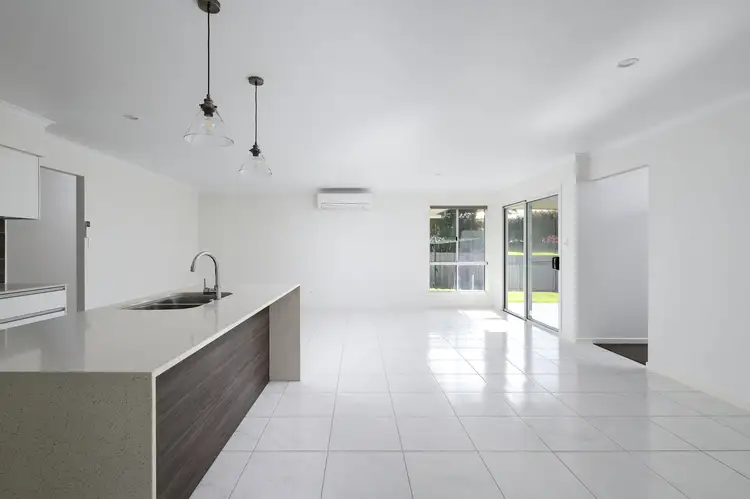 Fourth view of Homely house listing, 5 Cambridge Circuit, Southside QLD 4570