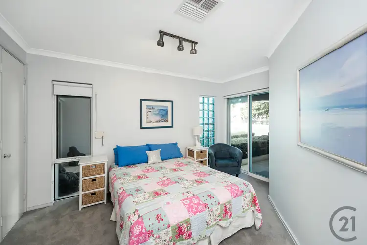 Sixth view of Homely house listing, 10 Baruna Court, Halls Head WA 6210