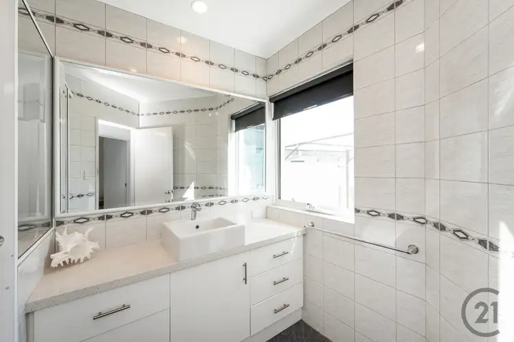 Seventh view of Homely house listing, 10 Baruna Court, Halls Head WA 6210