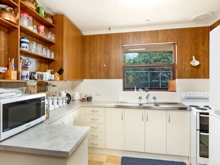 Fifth view of Homely house listing, 33 Carew Street, Reynella East SA 5161