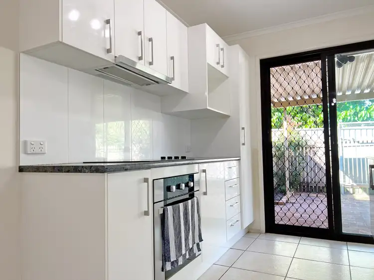 Fifth view of Homely unit listing, 17/10 Melody Court, Warana QLD 4575