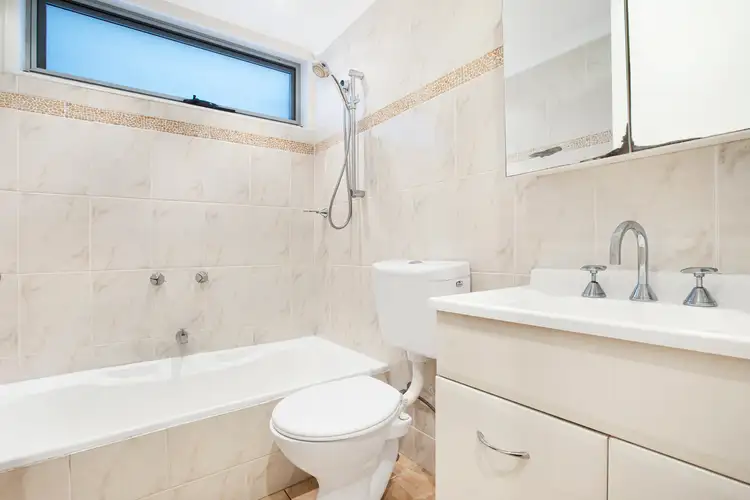 Fifth view of Homely apartment listing, 5/100 Birriga Road, Bellevue Hill NSW 2023