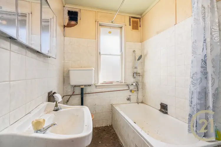 Fifth view of Homely house listing, 11 Elrington Place, Cartwright NSW 2168