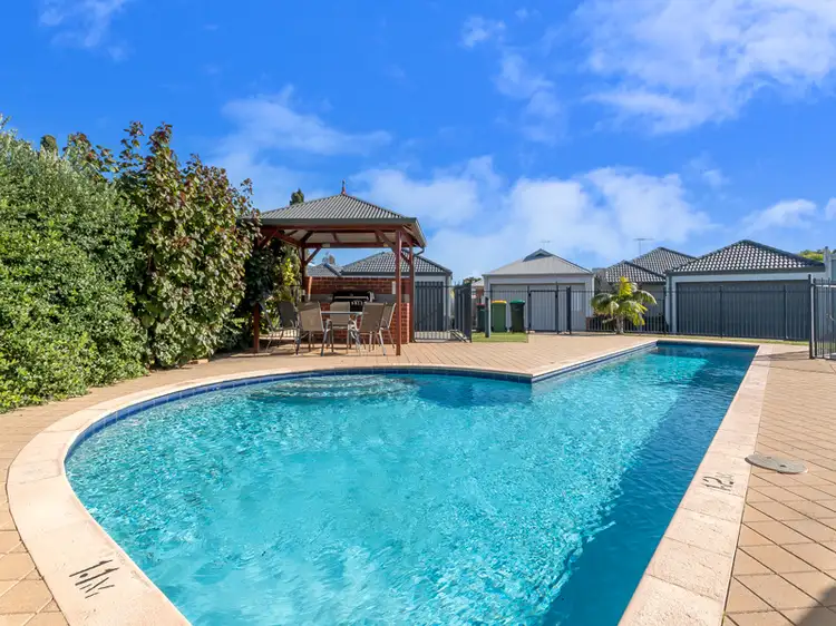 13/36 Epsilon Drive, Rockingham WA 6168
