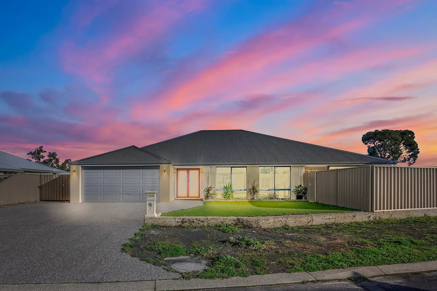 Main view of Homely house listing, 5 Dorset Way, Millbridge WA 6232