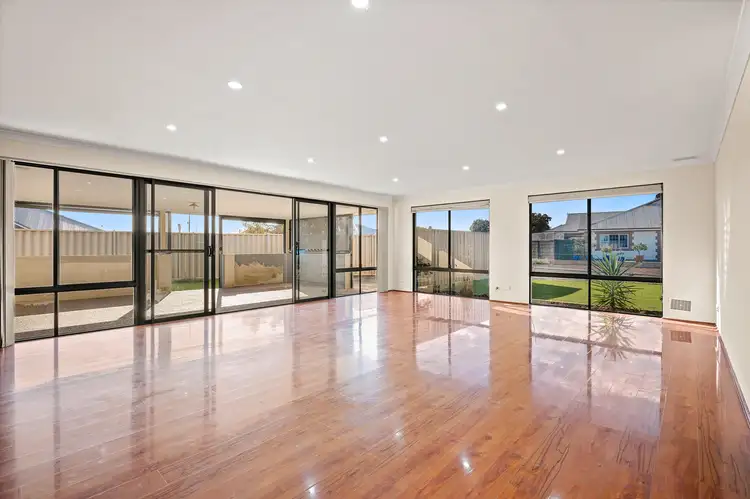 Second view of Homely house listing, 5 Dorset Way, Millbridge WA 6232