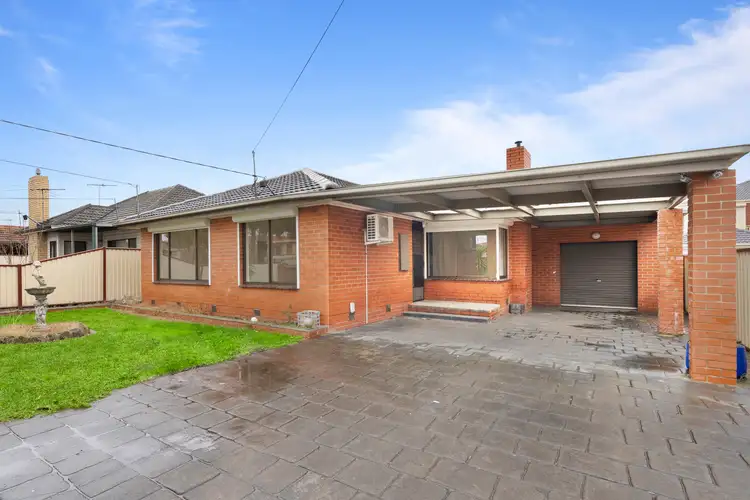 31 Avondale Street, Springvale VIC 3171
