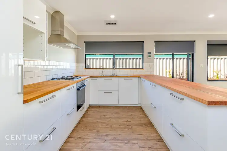 26 Beard Place, Queens Park WA 6107