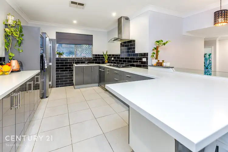 19 Yulan Court, Huntingdale WA 6110