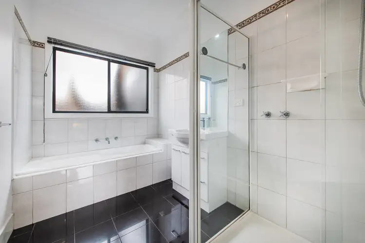 Sixth view of Homely unit listing, 1/6 Alvina Court, Frankston VIC 3199