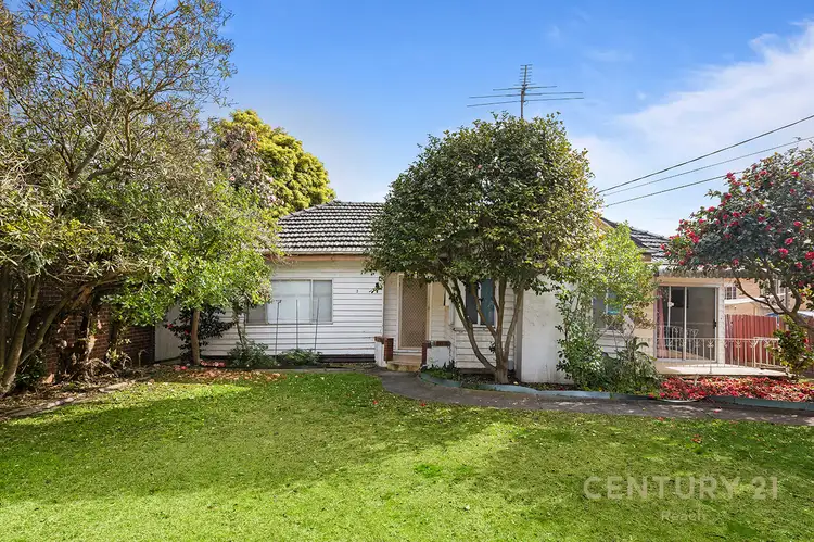 Second view of Homely house listing, 2 Doulton Road, Blackburn VIC 3130