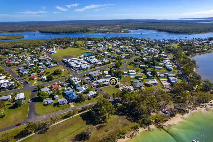61 Esplanade, Tin Can Bay QLD 4580