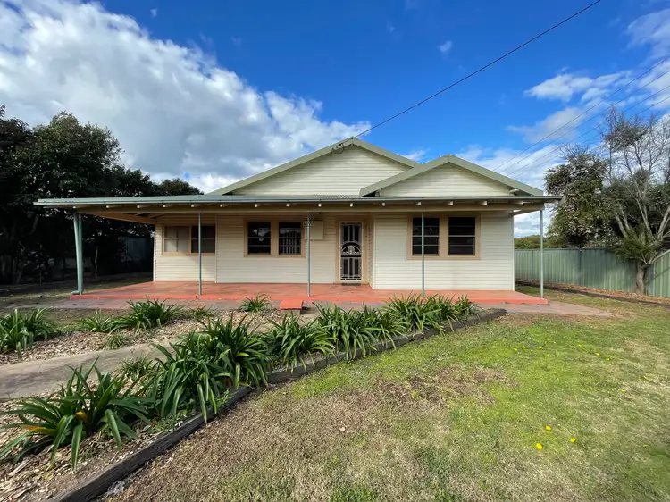 80 Wambat Street, Forbes NSW 2871