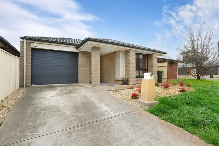 Second view of Homely house listing, 5 The Circuit, Smithfield SA 5114