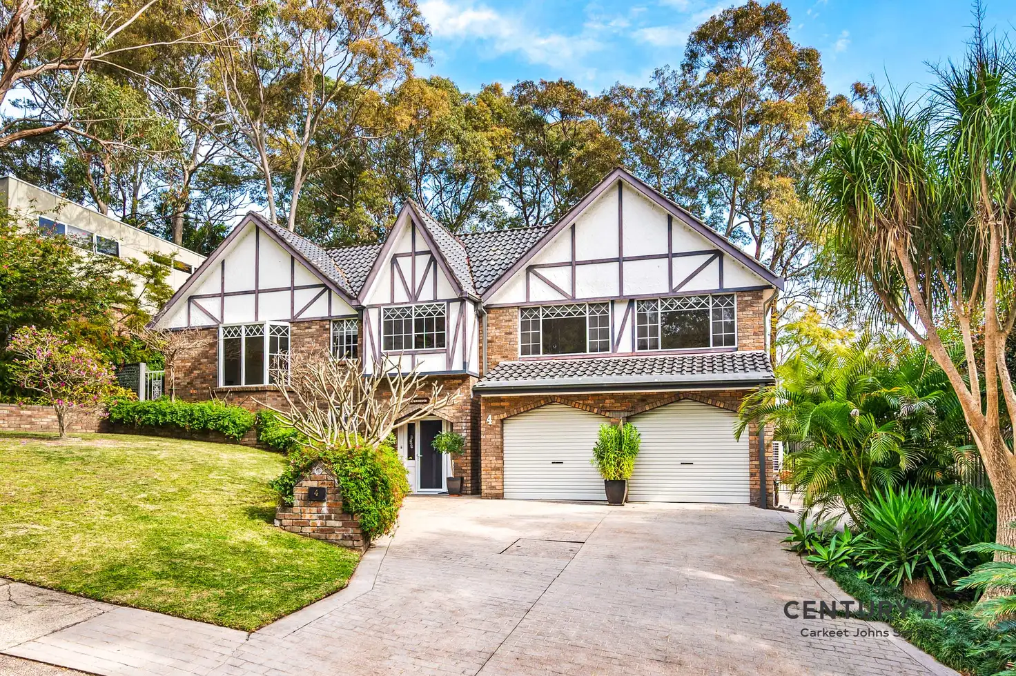 Main view of Homely house listing, 4 Barossa Close, Eleebana NSW 2282