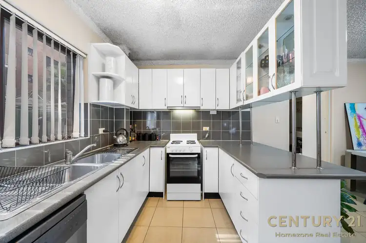 1/85 Cairds Avenue, Bankstown NSW 2200