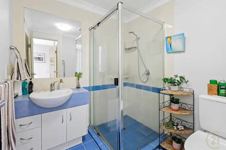 Fifth view of Homely unit listing, 2/19 Downs Street, Redcliffe QLD 4020