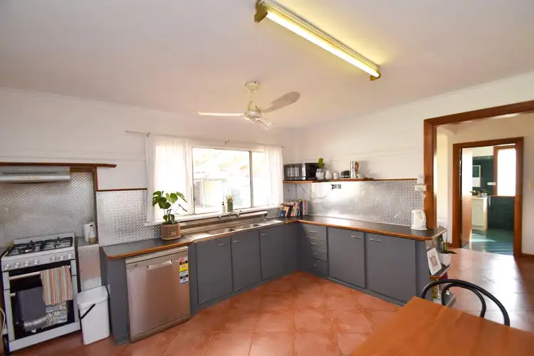 Sixth view of Homely house listing, 337 Oxide Street, Broken Hill NSW 2880